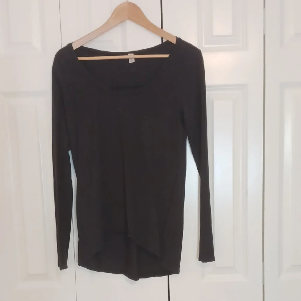 lululemon athletica Grey Long Sleeve Tee Size 8
